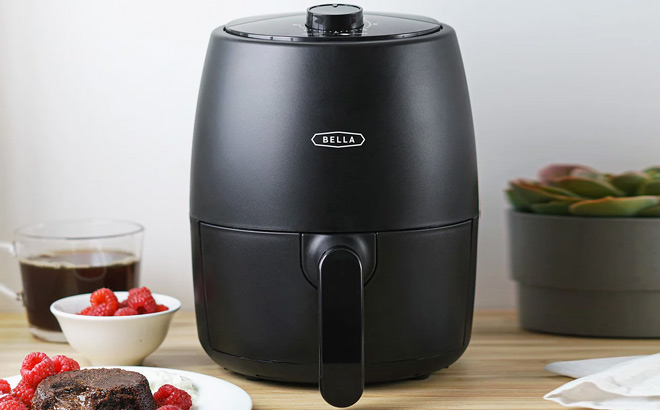 Bella 2-Quart Air Fryer $19.99 at Macy’s